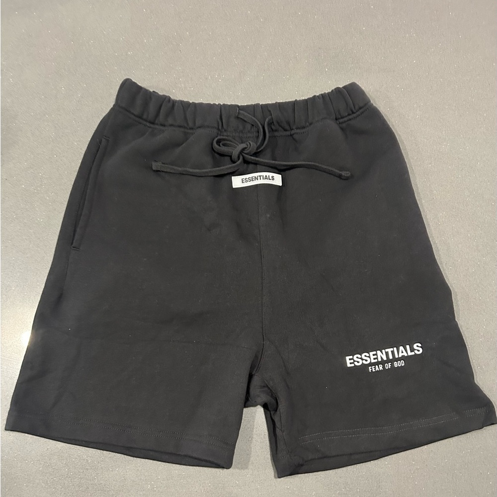 Fear of God Essentials Sweatshort 'Strech Limo'